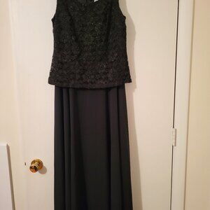 Ladies "R&M Richards Black Formal Cocktail Dress (8)